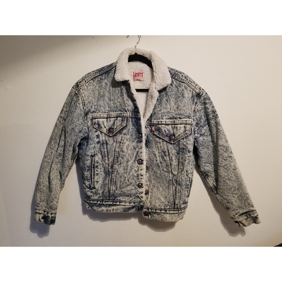 Levi's Jackets & Blazers - 1970's Levi's Acid Wash Sherpa Truckers Jacket.
